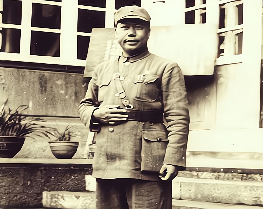 拿着国民*党**的钱，为*产党共**招兵买马，红色特工郭汝瑰到底有多牛？