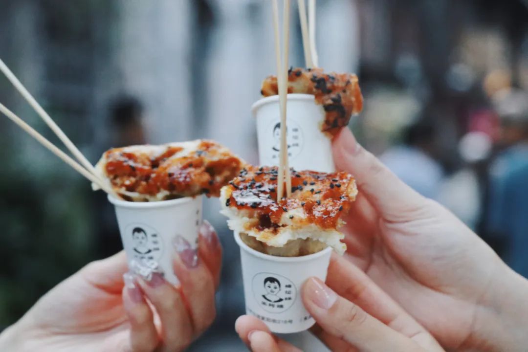 两天一夜嗨吃15顿，这座小城真把人香迷糊了