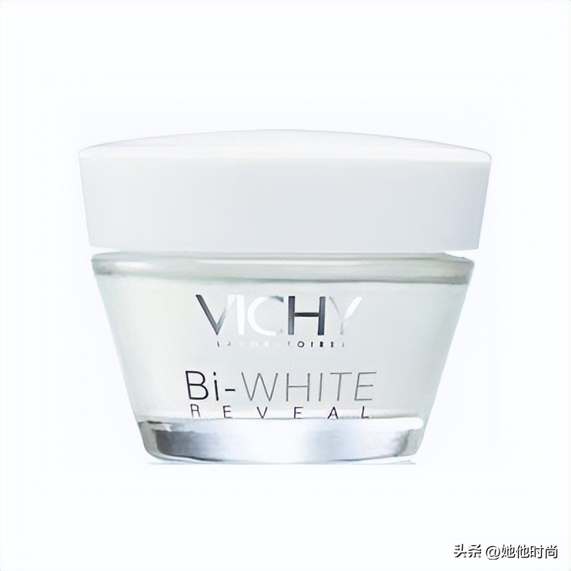 美容护肤品补水保湿抗衰老,怎样挑选紧致抗皱护肤品