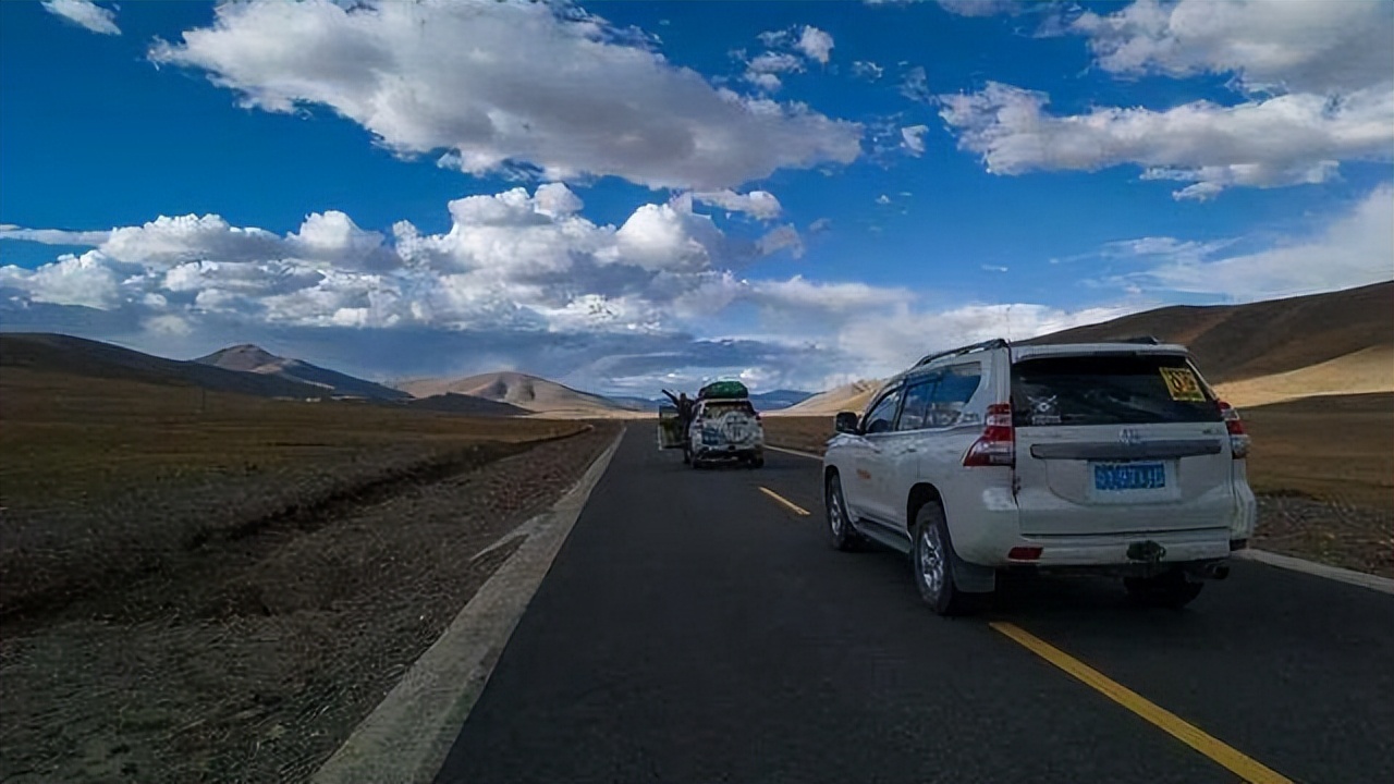 尿路感染反复发作去哪里就医,发现有尿路感染吃什么药好