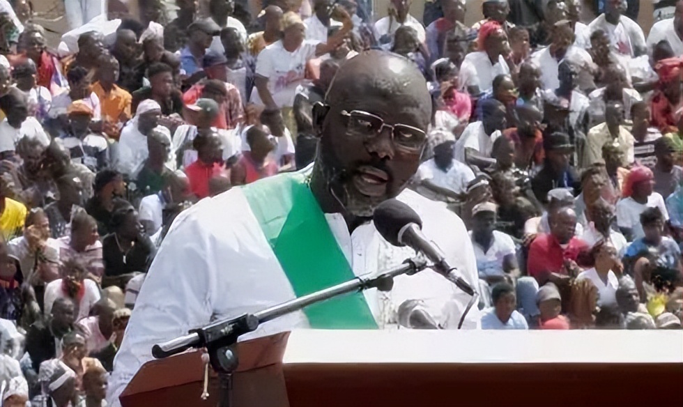 美国黑人重返非洲“故土”,带来了先进的种族歧视文化