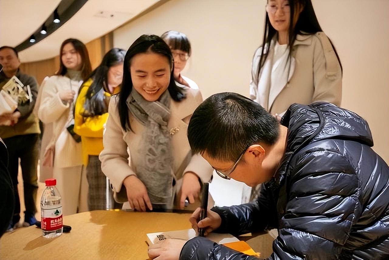 技校与高中学生的差别,技校学生和高中学生的差别