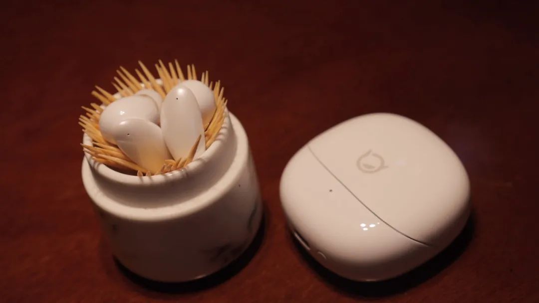 联想小新魔豆怎么换耳塞,联想小新魔豆tws耳机图片