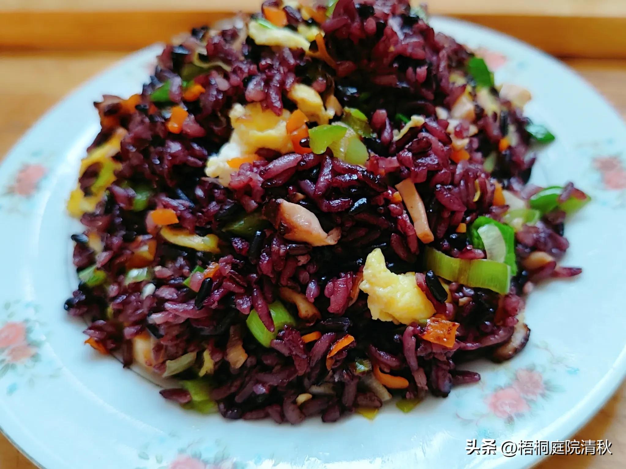 最好吃的什锦炒饭做法,超级好吃的家常什锦炒饭