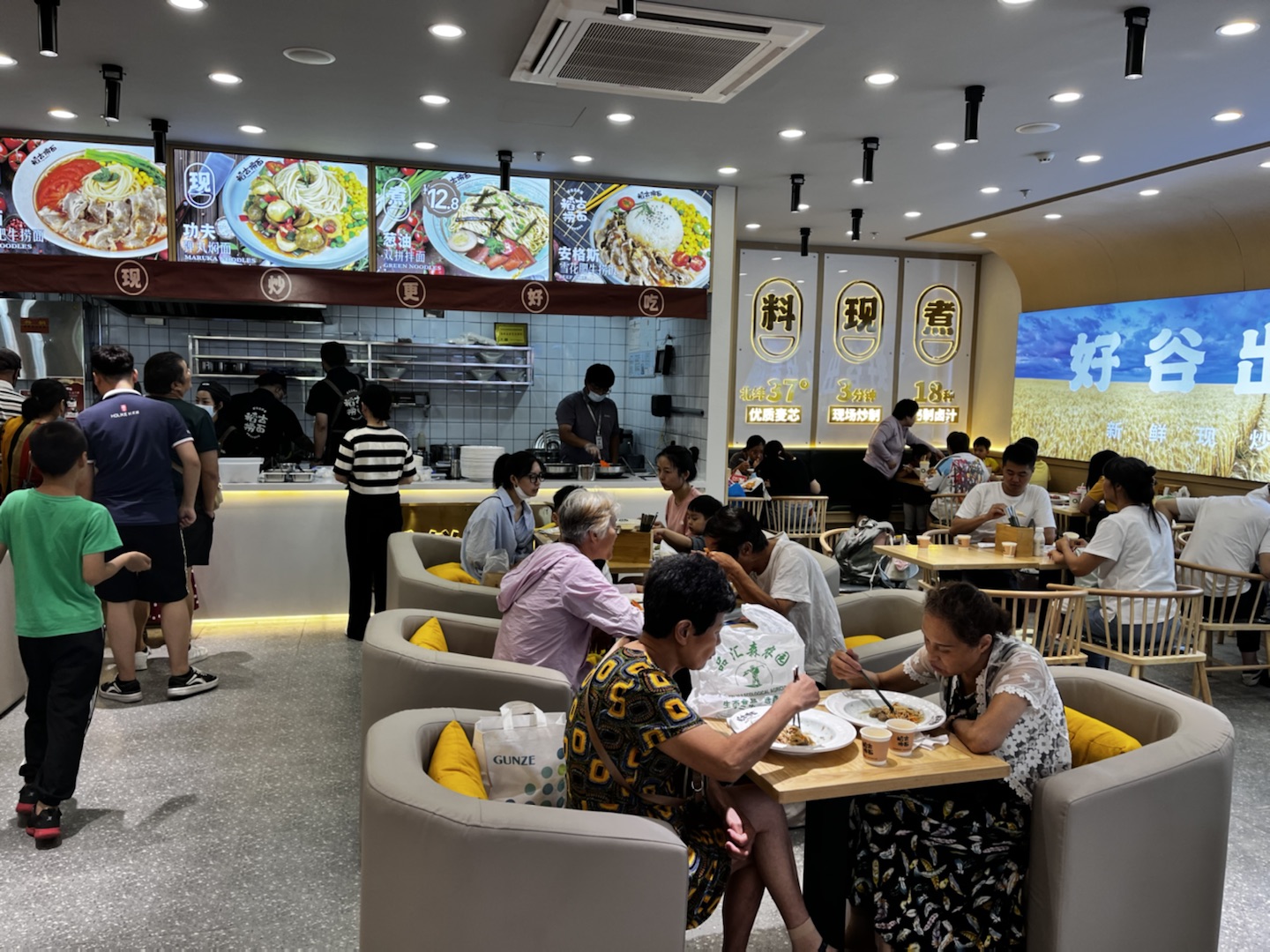 怎么才能经营好一家餐饮店,如何考察一个餐饮店的经营模式