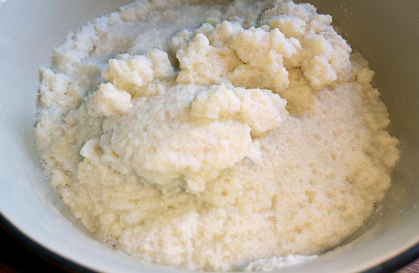 白带异常需提防哪几种炎症感染,白带绿色要警惕五种妇科疾病