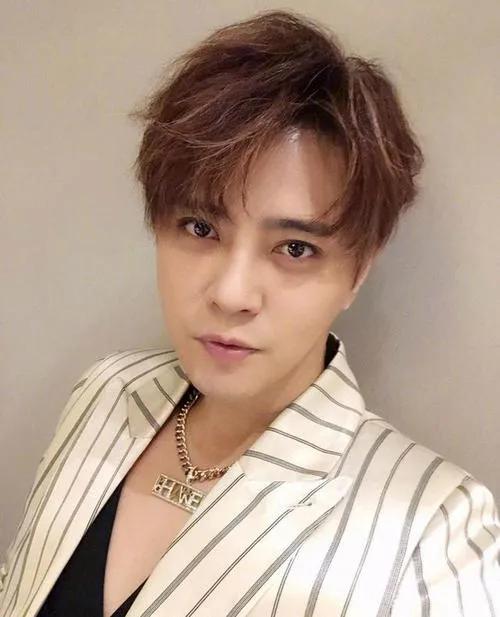 明星的一些奇葩癖好,盘点明星的各种奇怪癖好