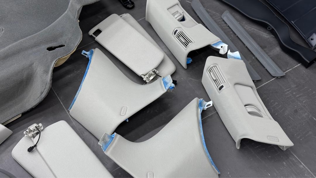 老款奥迪q74.2报废,奥迪q7新能源报废车