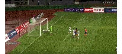 2分钟绝杀足球,2分钟打进2球反超了比分