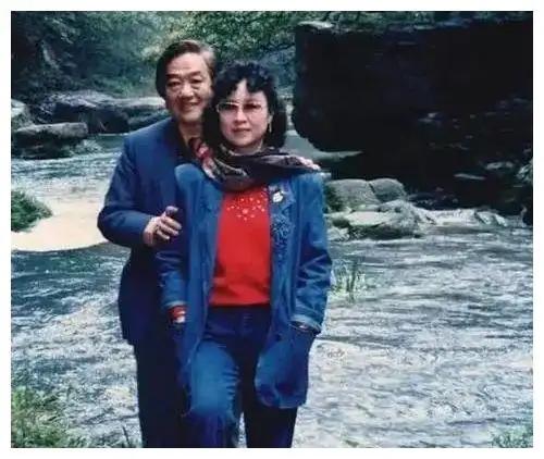 平鑫涛哪年去世的,平鑫涛死后财产多少