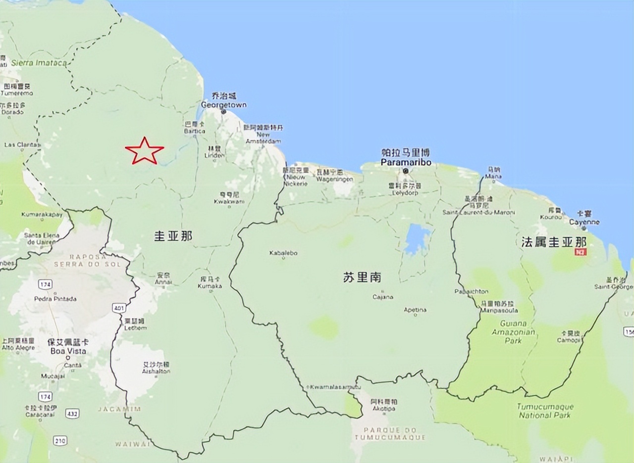 该国中国人少，却是六大民族，国父是一名地道的中国人