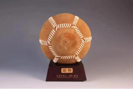 古人玩的蹴鞠,古人踢蹴鞠