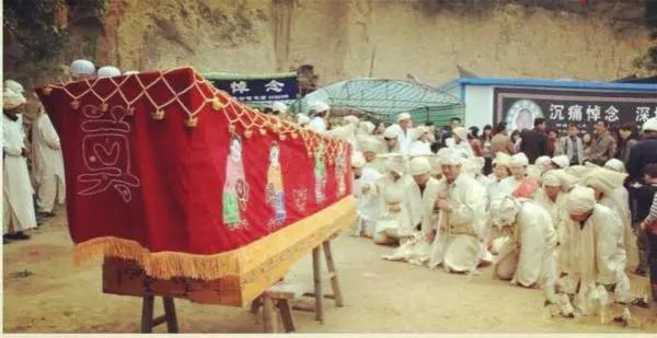 冥婚和阴婚的行为,冥婚是阴婚吗