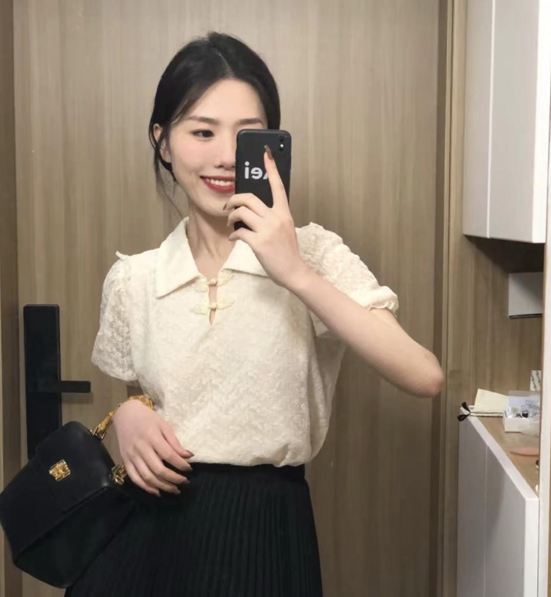 欧阳娜娜、杨超越争着蹭热度的新顶流，原来长这样