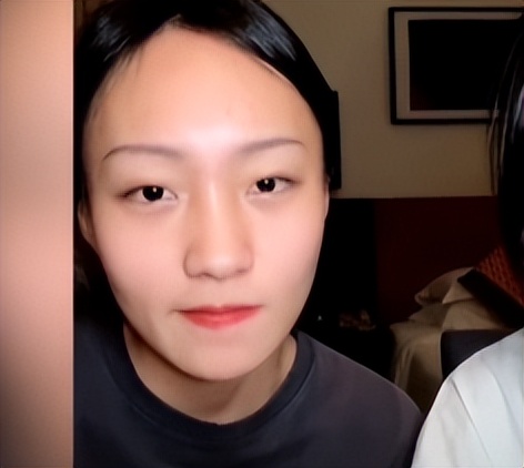 疯产姐妹：白手，两年，四千万粉丝，广告收入千万