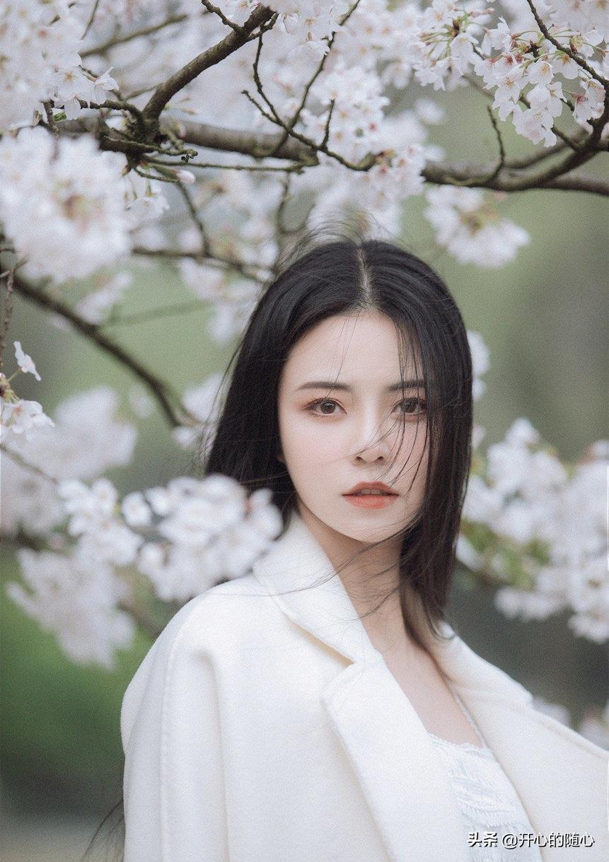 老公老是背着你偷偷藏钱,老公背着我藏私房钱该怎么办