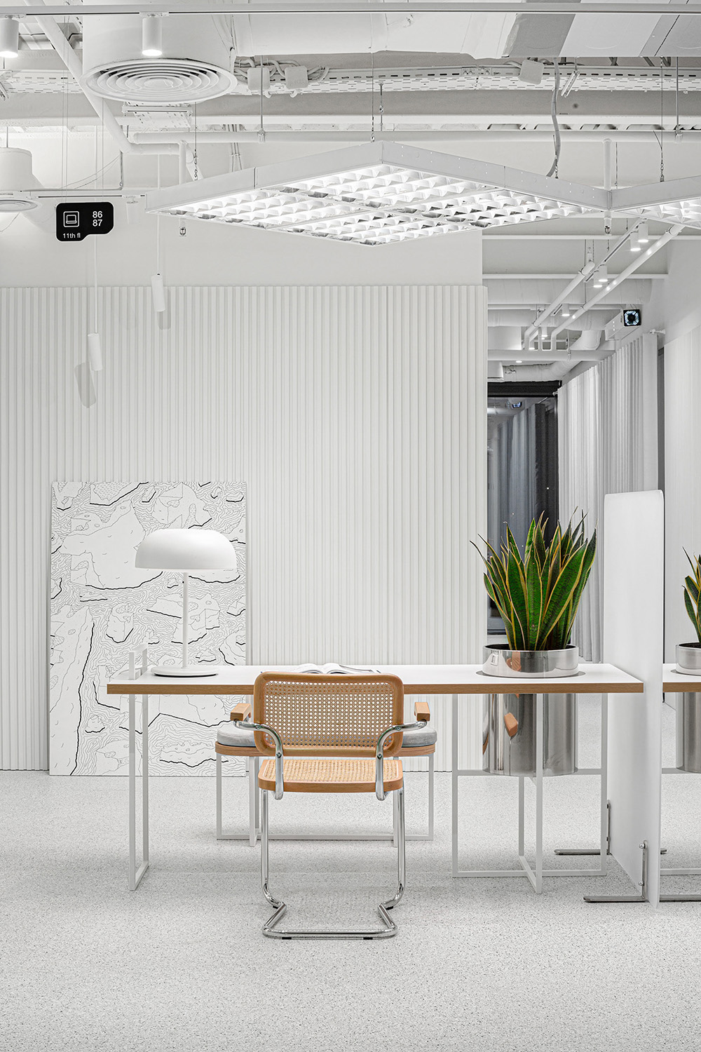 自由畅想云科技公司SQUAD基辅总部大楼设计欣赏