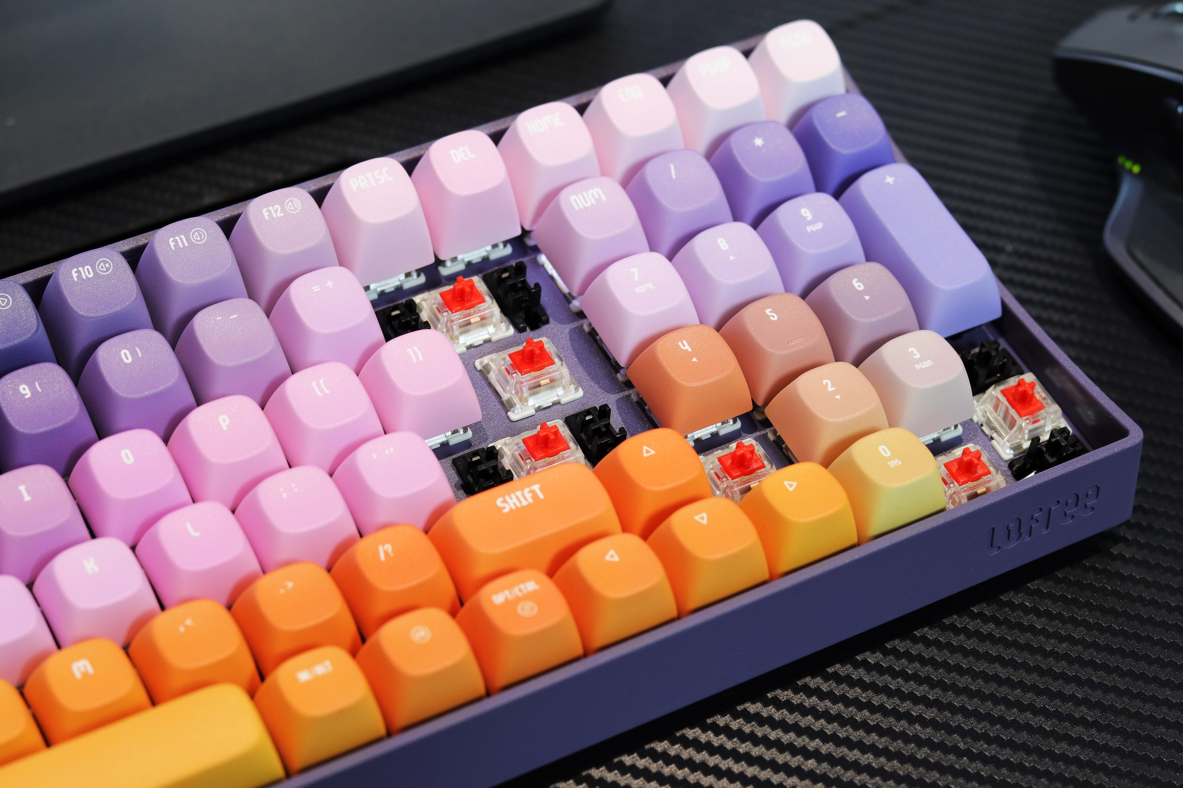 洛斐和keychron机械键盘对比,洛斐星河小翘最低多少钱