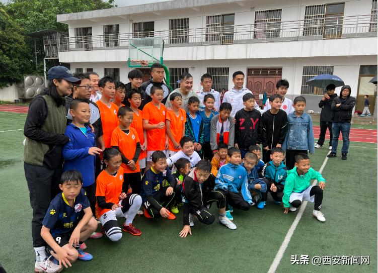 央视主持人助力西安,央视点赞杨凌