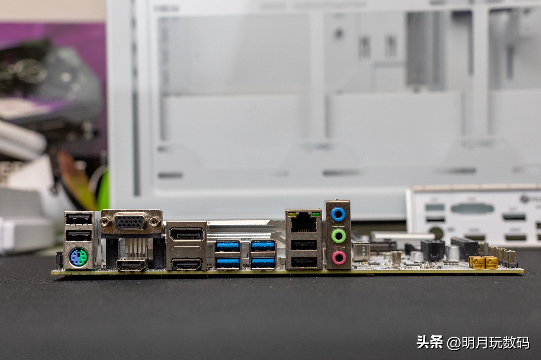 华南b660plus主板怎么样,高端b660m主板对比评测