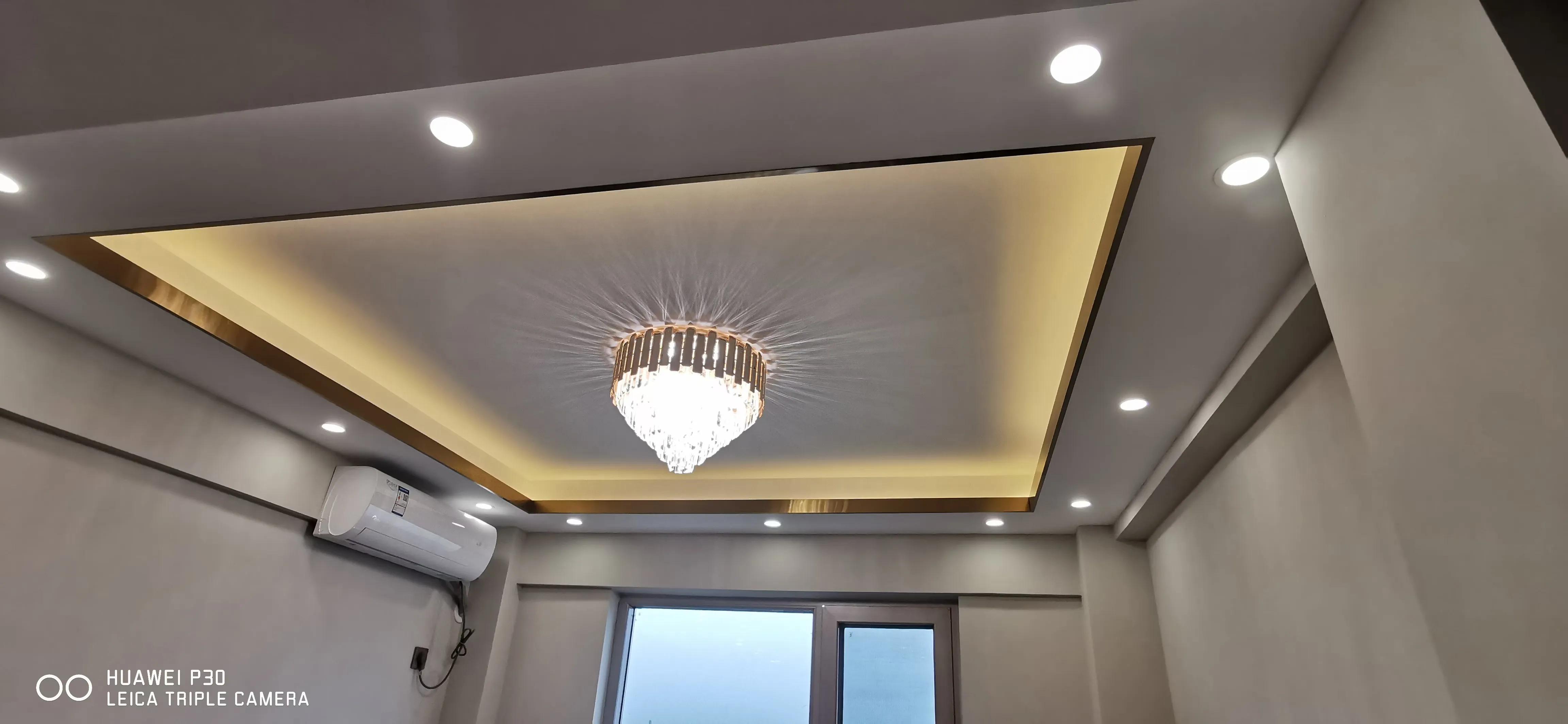 弧形背景墙弧形门套,客厅不锈钢窄边门套造型效果图