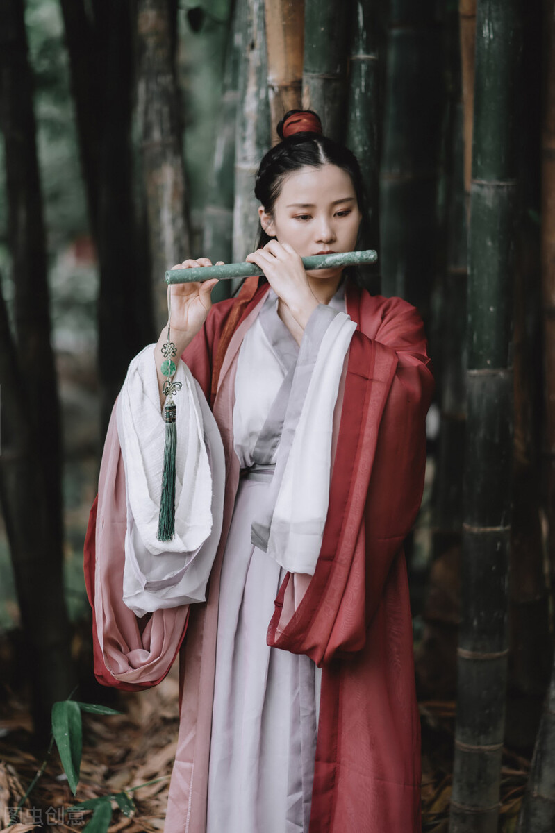 故事：她出身名门本可以嫁进侯府，却被庶妹陷害，无法嫁给心爱人