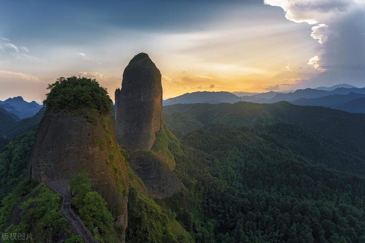 湖南十大著名景点,湖南十大瀑布景点排名