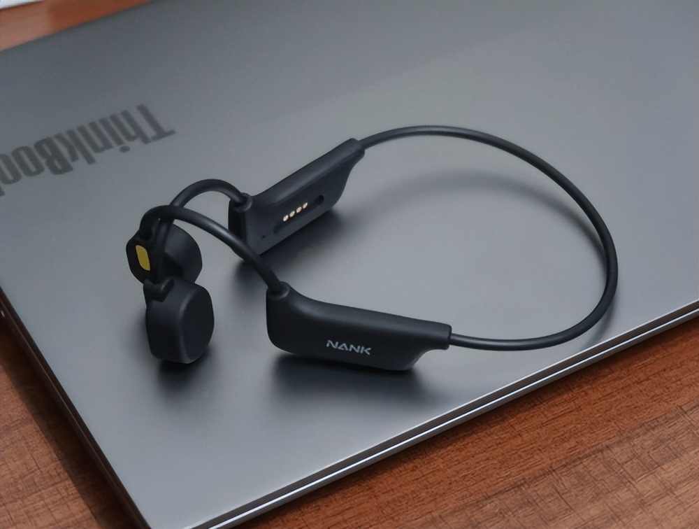 蓝牙耳机骨传导和空气骨传导,骨传导蓝牙耳机和骨传导概念耳机