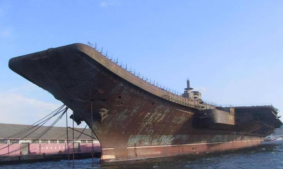 瓦良格号回国十亿过路费交了吗,瓦良格号回国哪个国家帮忙