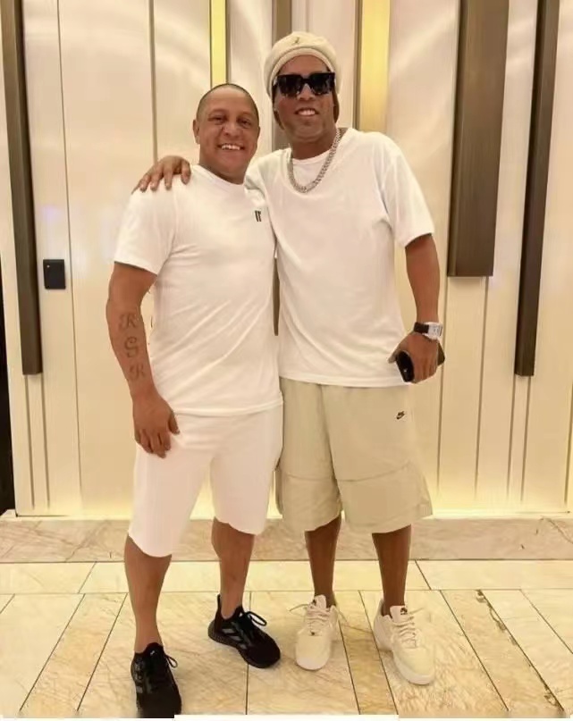 小罗如今现状,小罗退役20年视频