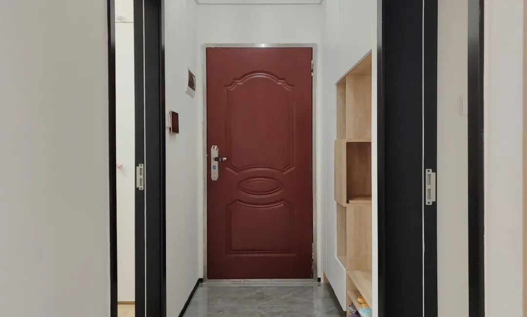 新中式卧室木门颜色怎么选,今年的房门最流行什么木门