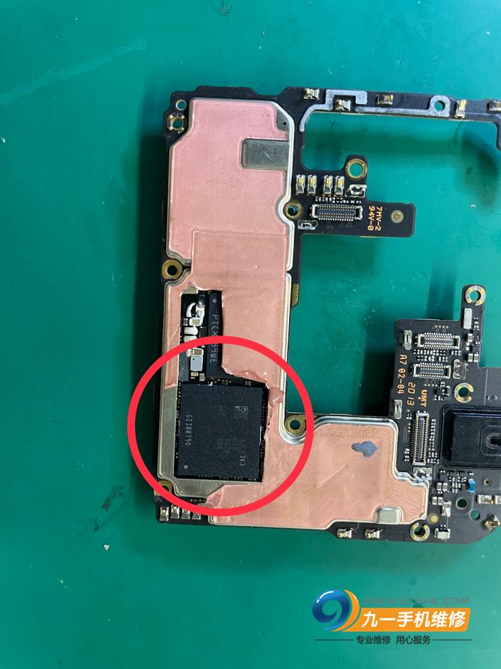 红米k30pro充电灯亮不开机,红米手机k30pro