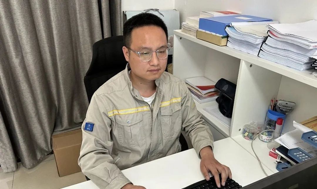 姹夋睙鍥芥姇浼樼鍏变骇鍏氬憳棰佸鍏哥ぜ,姹夋睙鍥芥姇浼樼鍏变骇鍏氬憳