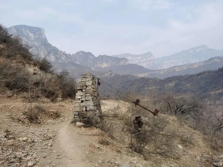 绝壁大梯白云寺,徒步白云寺