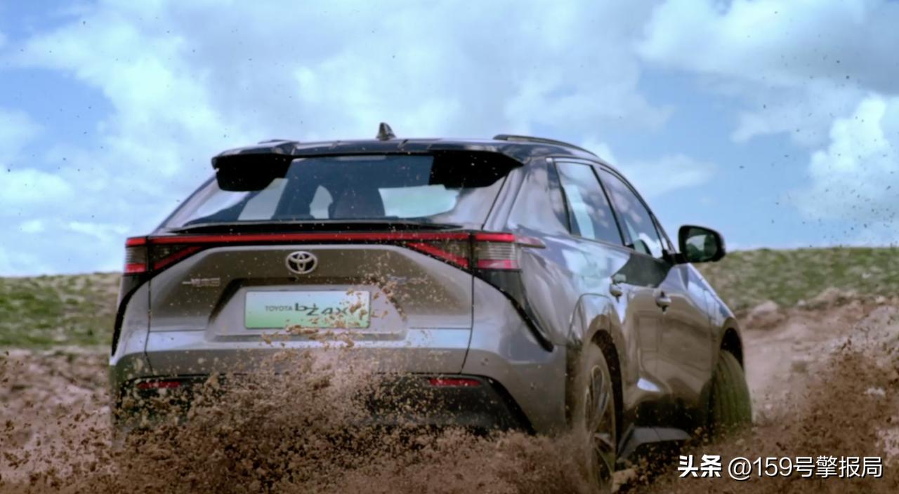 丰田全新bz4xconcept概念车亮相,2023款全新丰田bZ4X上市了吗