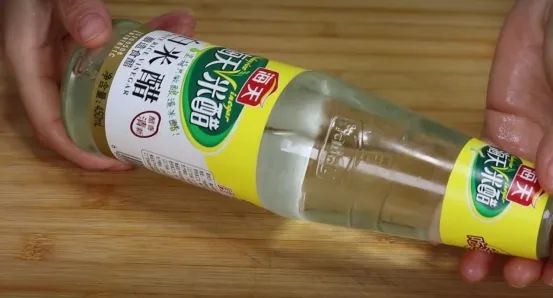 白醋除了调味还有这5大妙用,白醋除了调味还可以做什么好东西