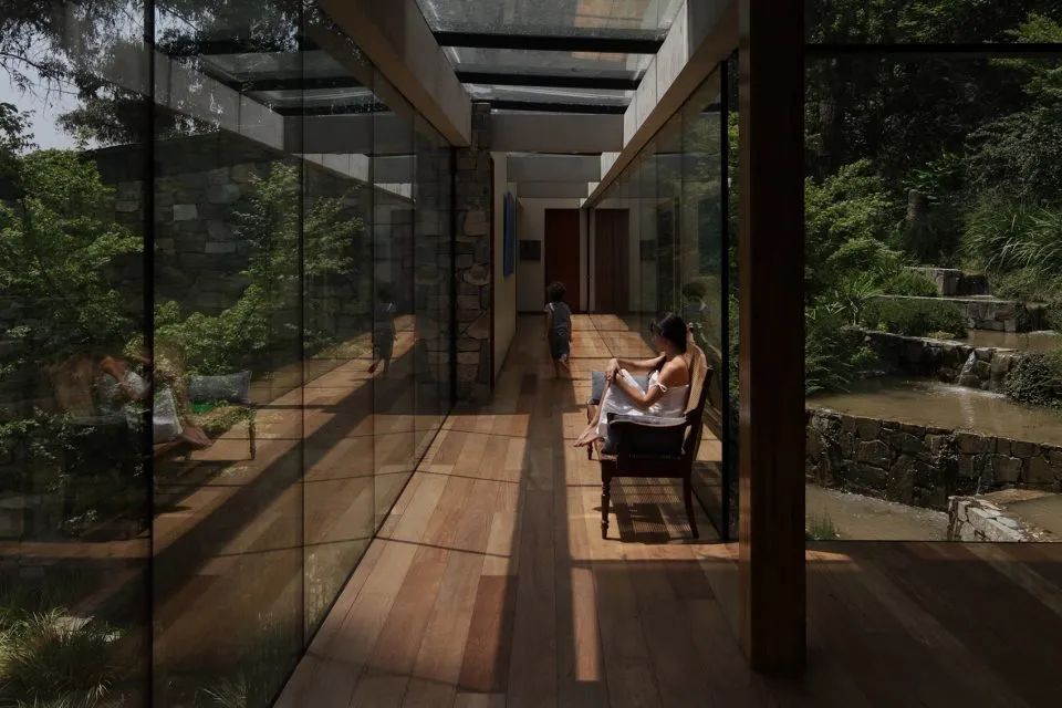 建筑是自然的一部分,建筑是人工创造的空间环境