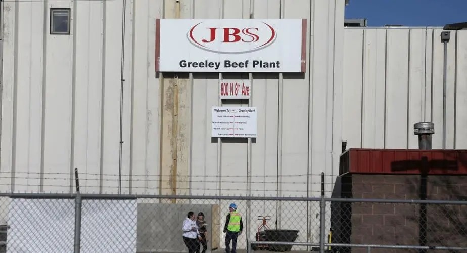 美国一个肉厂,就能控制老百姓,看看被资本控制的国家到底有多惨