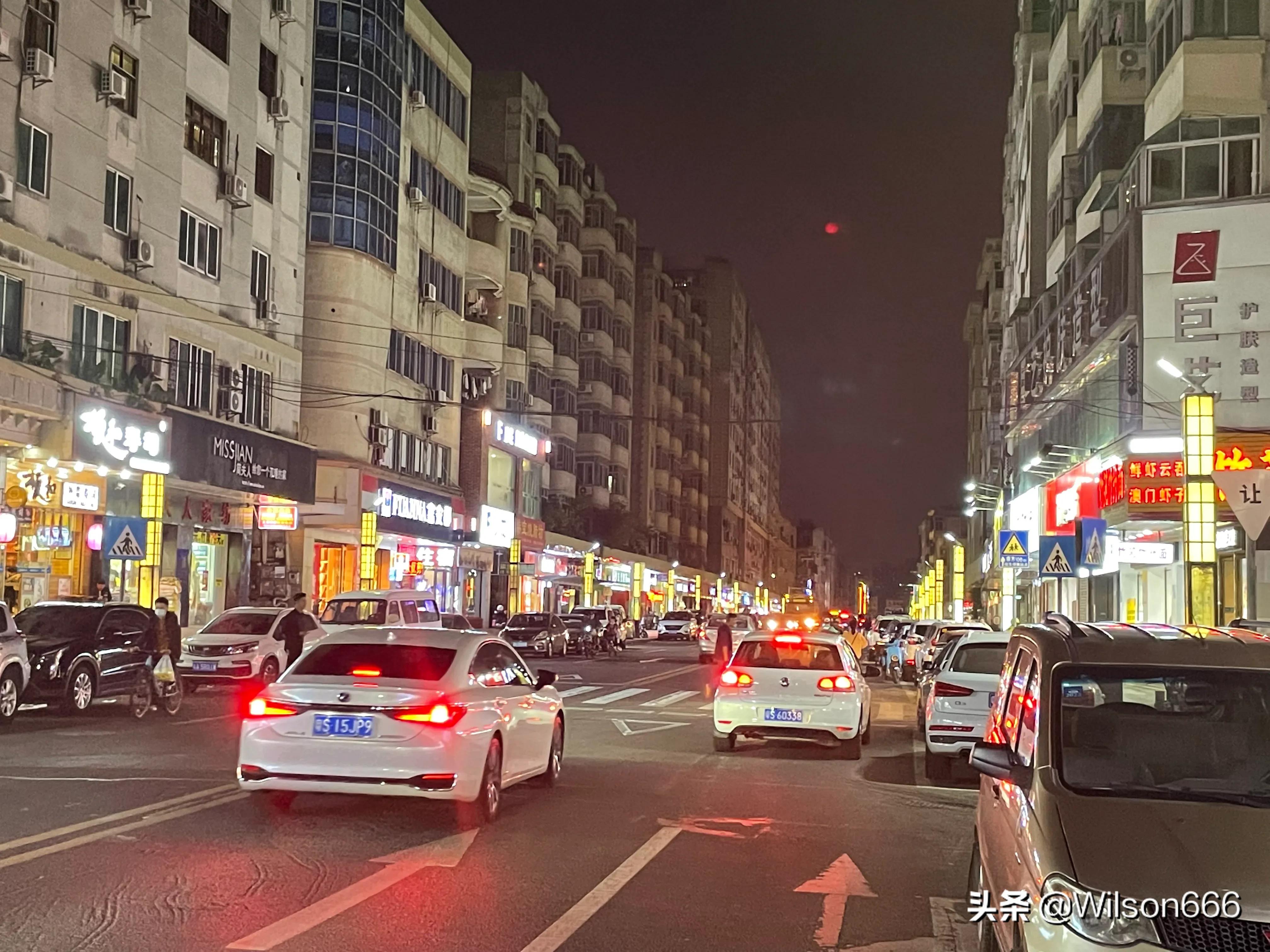 从“食街”到“商业街”的尴尬转型：东莞市花园新村