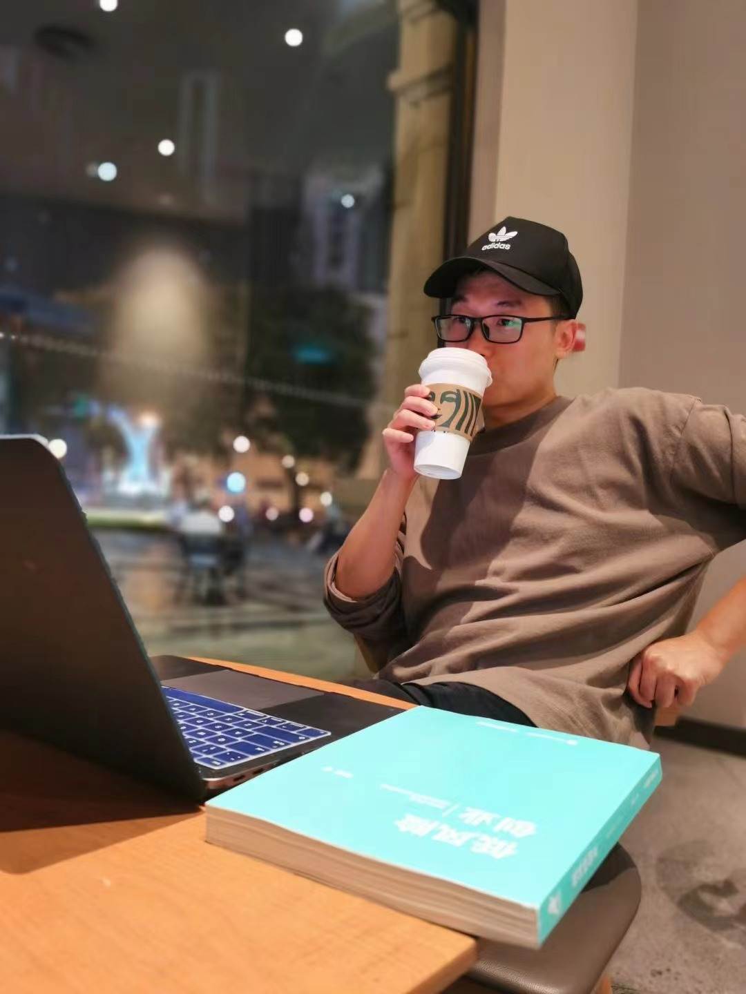 我湖北人,创业失败33岁转行做什么工作合适