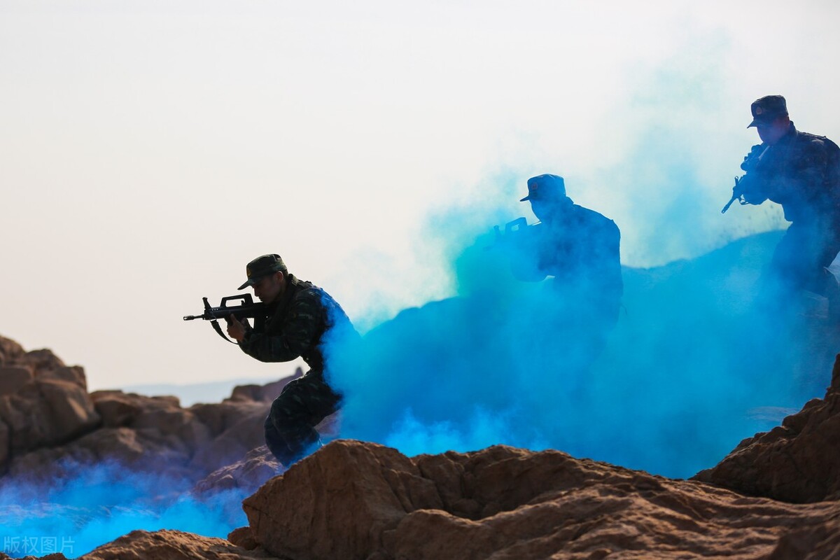 中国男足商业化,男足真的不努力吗