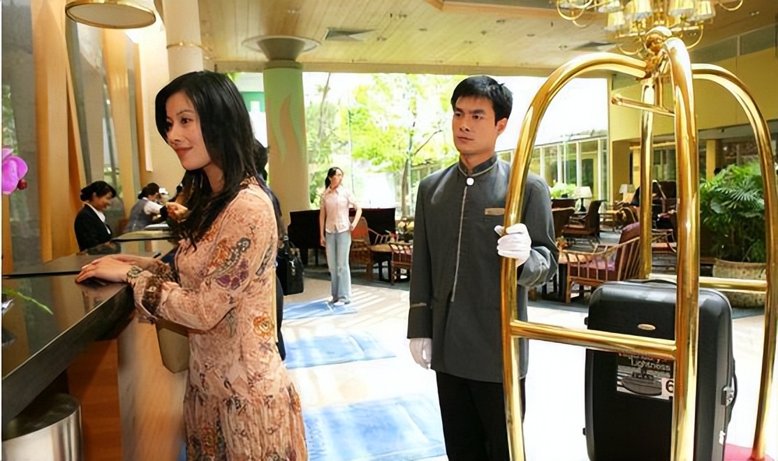 住酒店有什么好玩的故事,住酒店有趣的事情