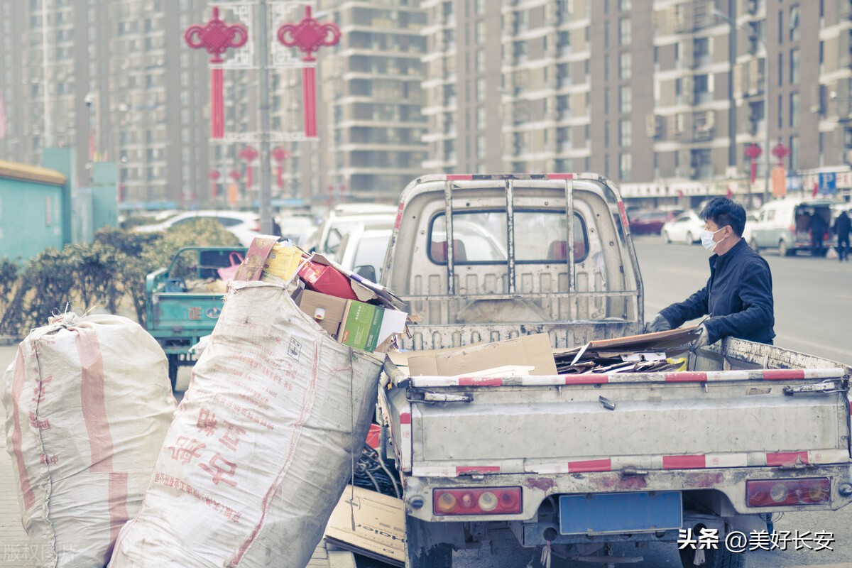 河南人挣钱吗,河南人北京摆摊卖灌饼收入