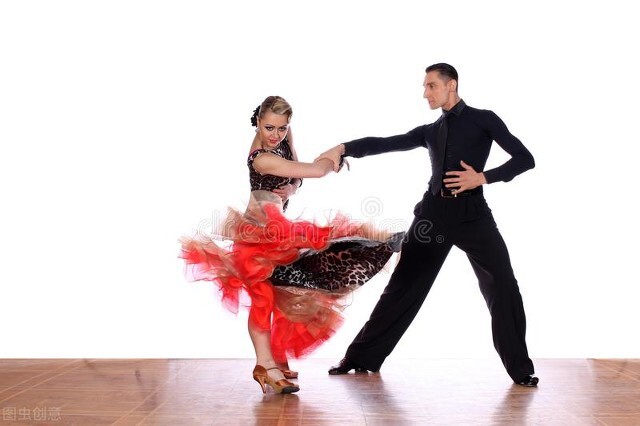 闺女上学谈恋爱怎么办,养女在家里没地位27岁不敢谈恋爱