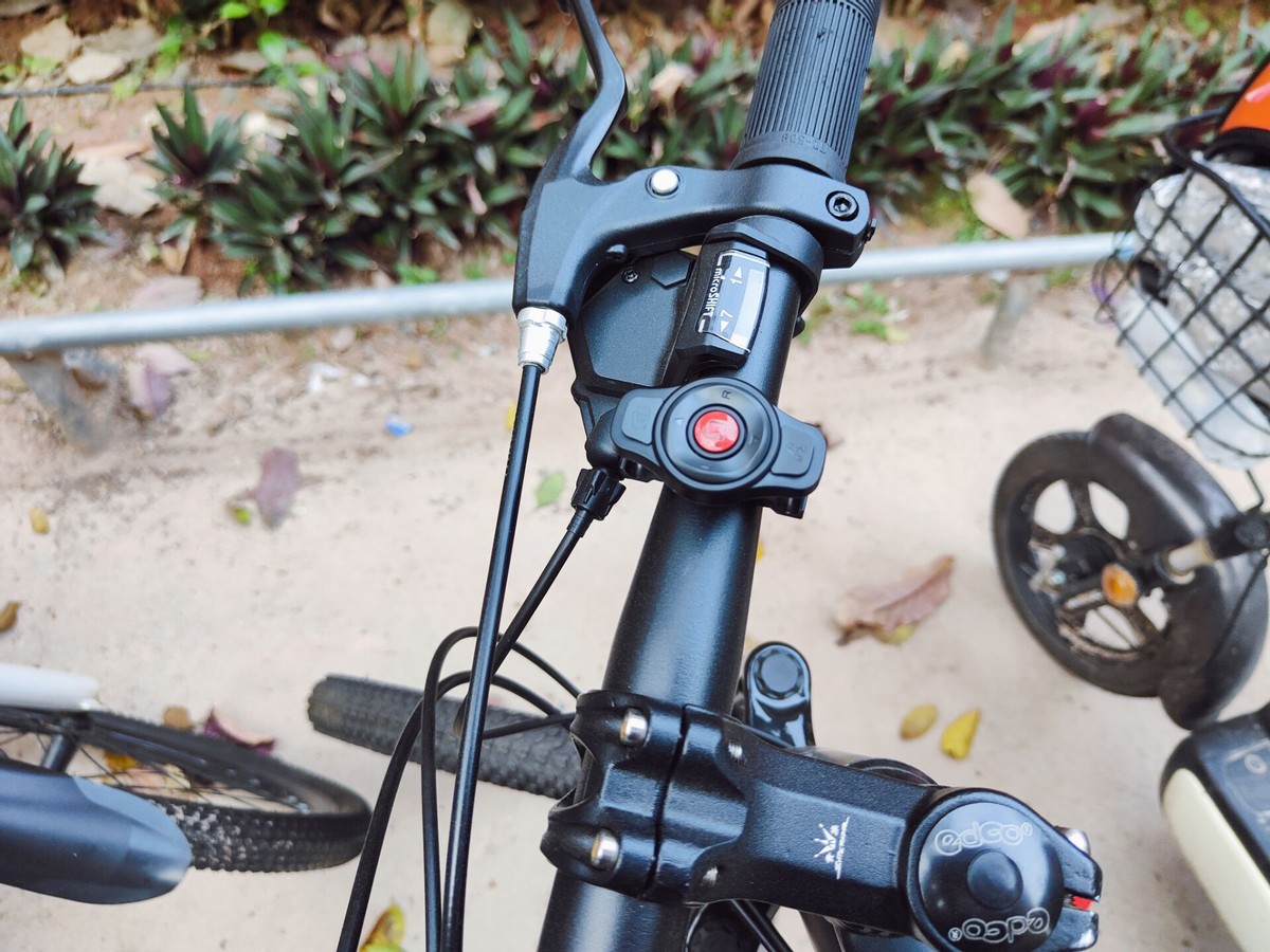 helmetphone鏅鸿兘澶寸洈mt1neo,helmetphonemt1neo璇勬祴