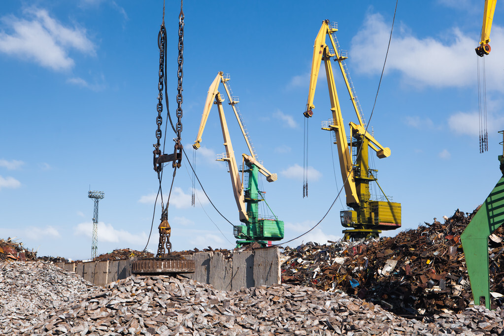 2022.09.01钢市杂记-金九银十，五穷六绝七翻身