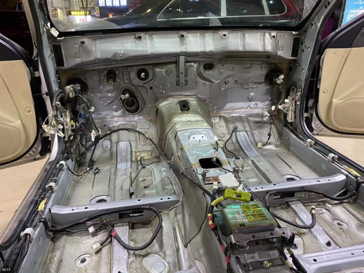 广州番禺丰田皇冠全隔音,皇冠隔音降噪