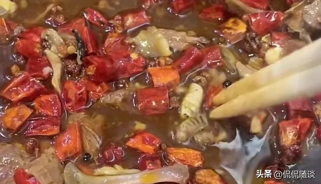 上海一顾客在羊肉里吃出虫子,羊肉吃出虫子的店