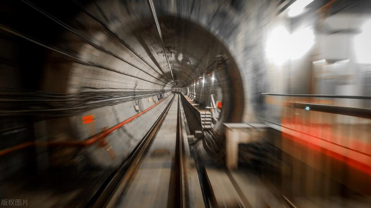 潘博文是怎么消失的,平行世界潘博文事件