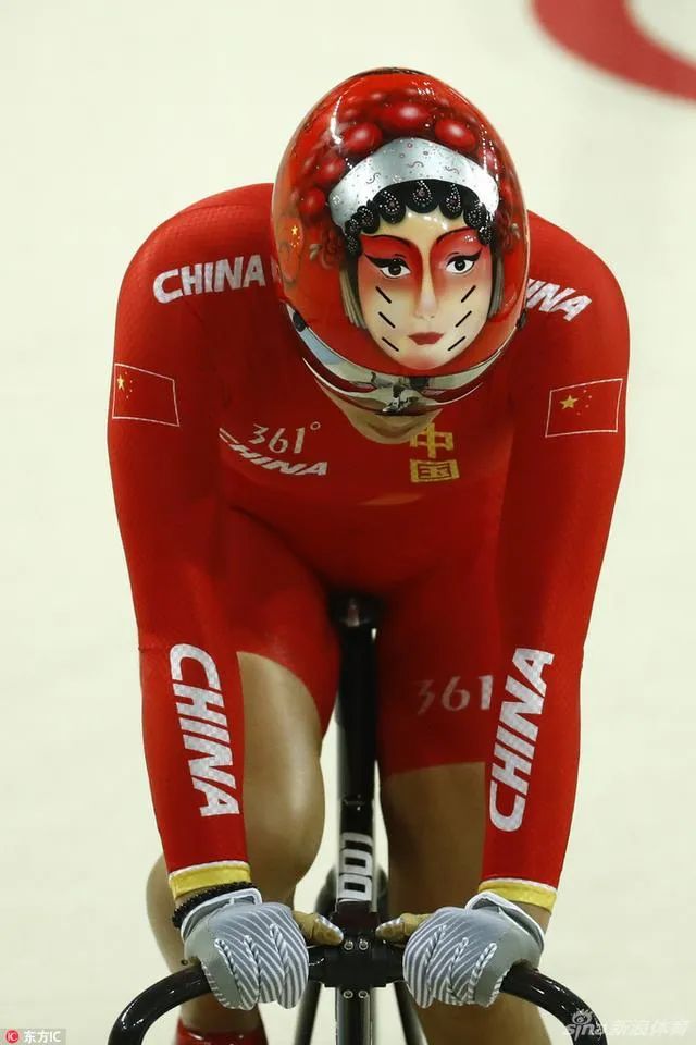 买一辆十多万的自行车,十多万辆的自行车是谁在买